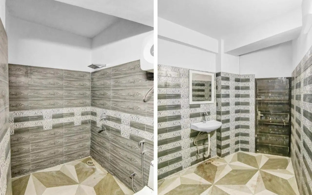 OYO Flagship 70400 Hotel Olive Inn