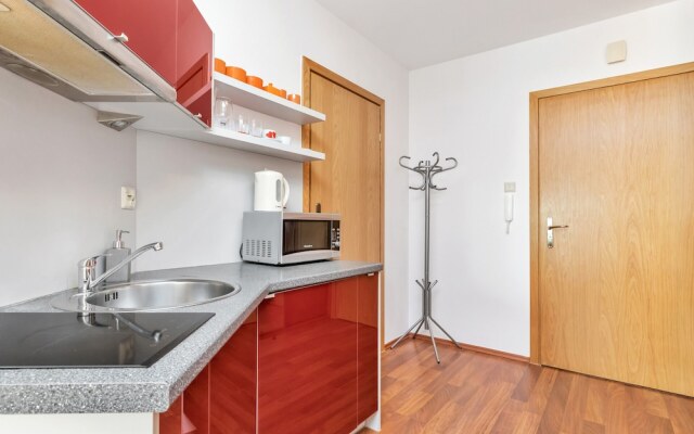 Apartments Roza Wiatrow by Renters