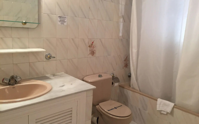 Apartamentos El Toro