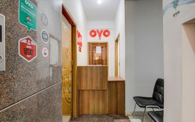 Varcity Comforts by OYO Rooms