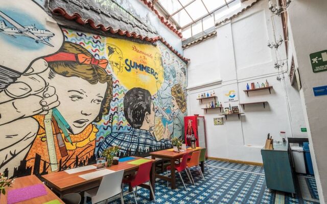 Graffiti Hostel Bogota