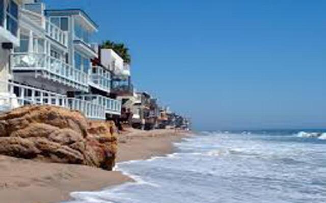 Malibu Beach Paradise Apartments