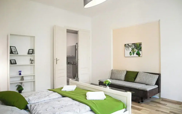 Comfort 2BR Apt Long Stay Friendly