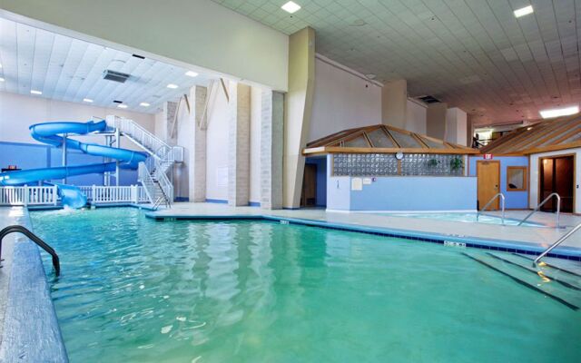 Salina Ambassador Hotel and Conference Center