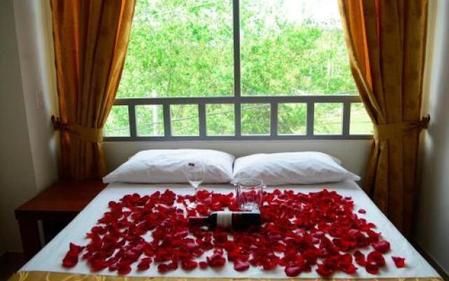 Hotel Tropico Real Mesitas