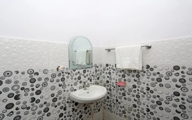 OYO 22660 U B Resort