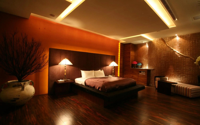 Chateau Boutique Motel