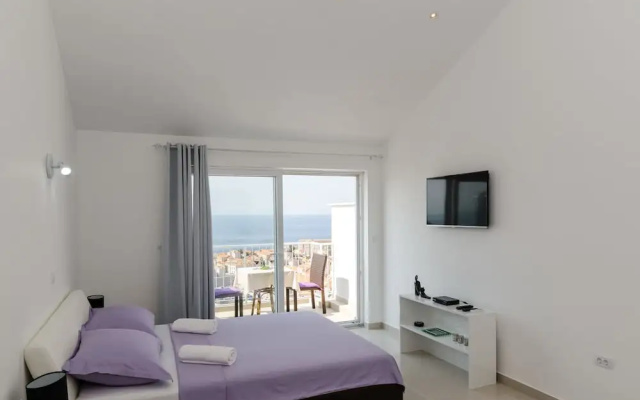 Ploce apartmani - LUV