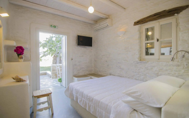 Yialos Ios Hotel