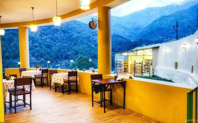 goSTOPS Palampur