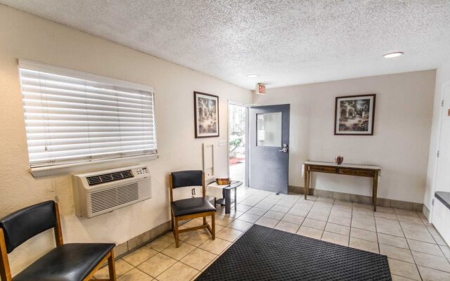 Studio 6 Jacksonville, FL - South