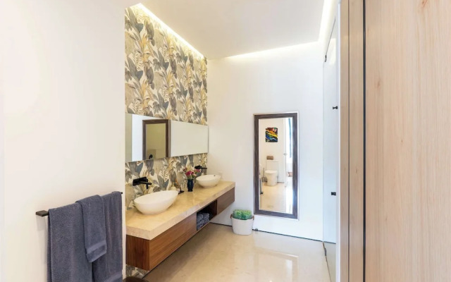 Soho PV Stunning Views Luxury Heated Rooftop Pool