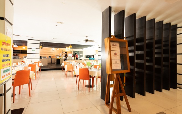 Vogue Pattaya Hotel
