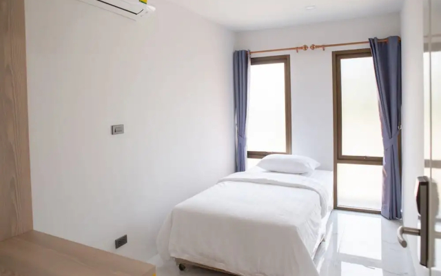 Rich8 Hostel