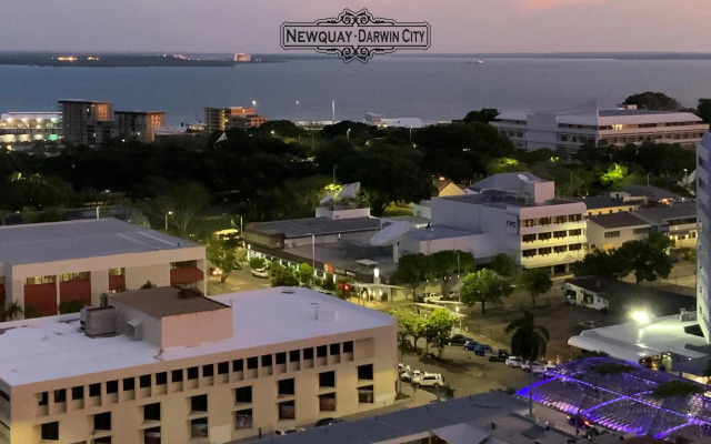 "NEWQUAY" Ideal Location & Views at PenthousePads