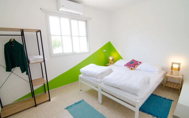 The White Hill Guest House - Hostel