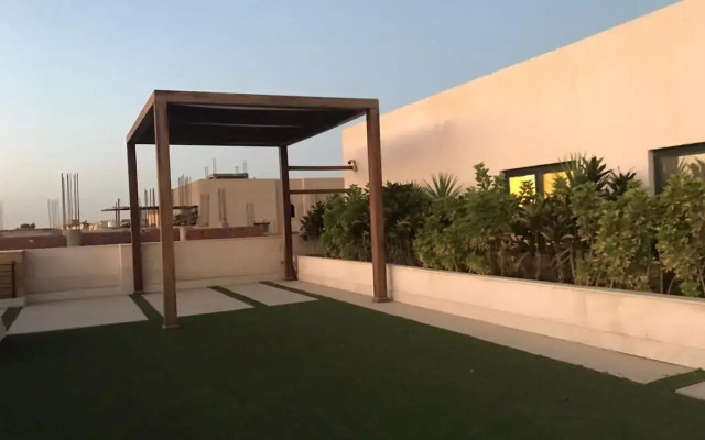 Travelholic Inn