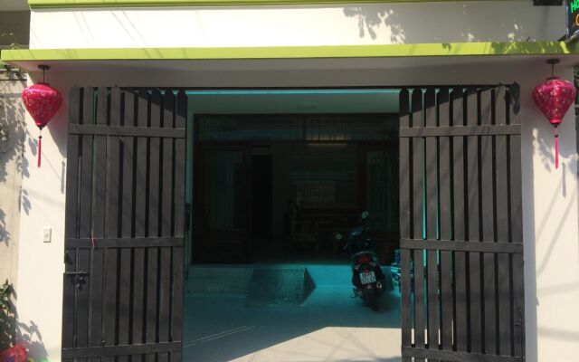 Sakura Cholon Hostel