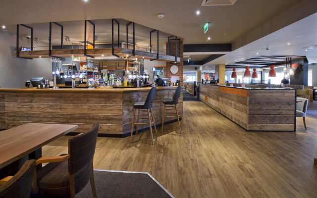 Premier Inn Cirencester