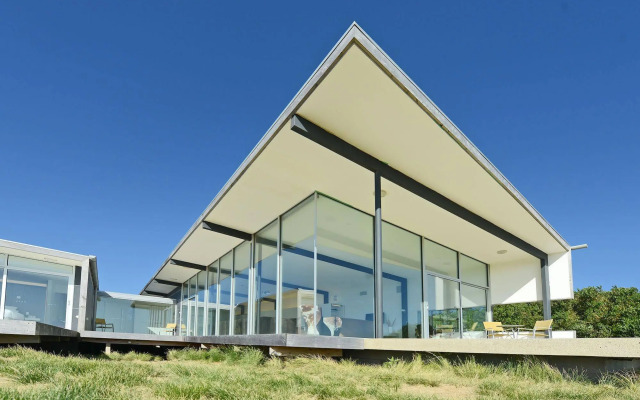 Cloudy Bay Beach House