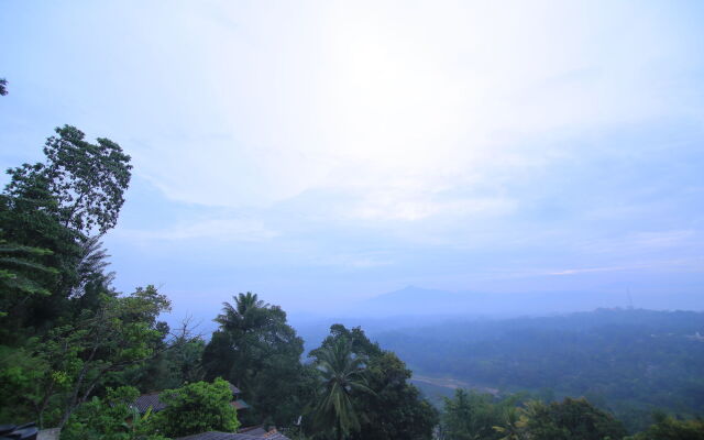 Mahaweli Regent Hotel