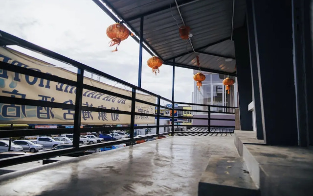 Ru Jia Hai She Hotel