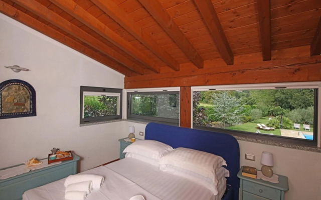 Villa Girasole in Polpenazze del Garda