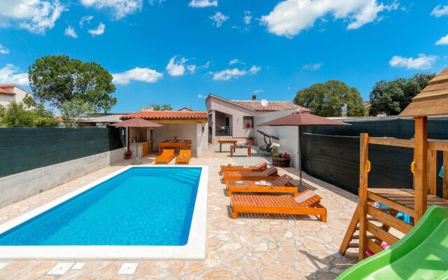 Nice Home in Galizana With Wifi and 2 Bedrooms