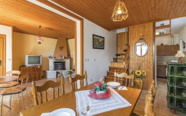 Stunning Home in Rakalj With Wifi and 2 Bedrooms