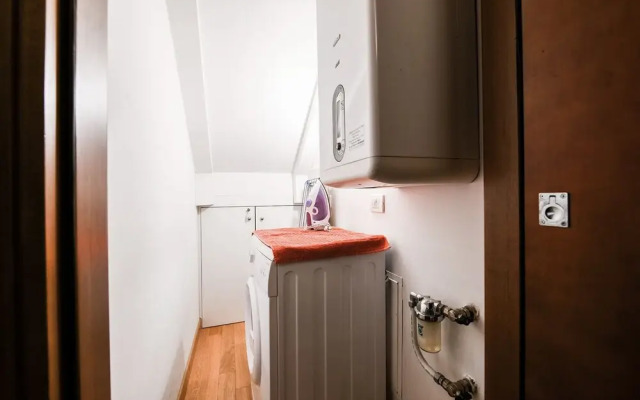 Bluesky Garden - Locz