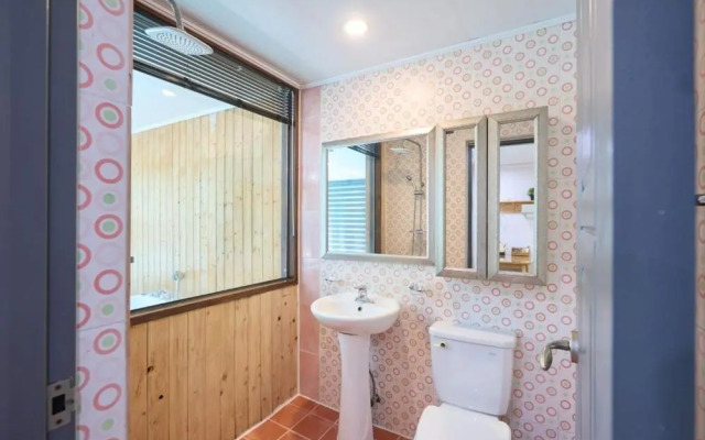 Gapyeong Pool Villa Palace