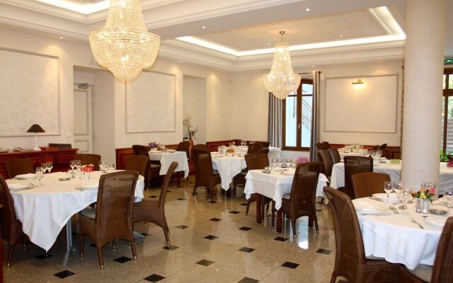 Logis Hôtel du Parc