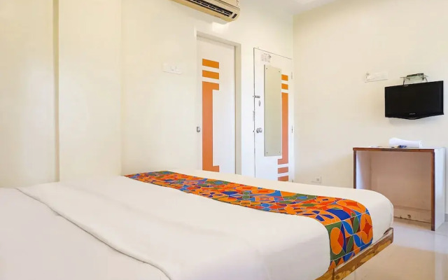 Fabhotel Shree Swami