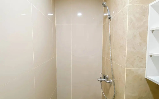 Modern Look 2BR Corner Transpark Cibubur Apartment