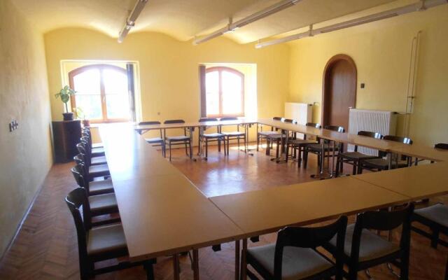 Martineum Felnőttképző Akadémia