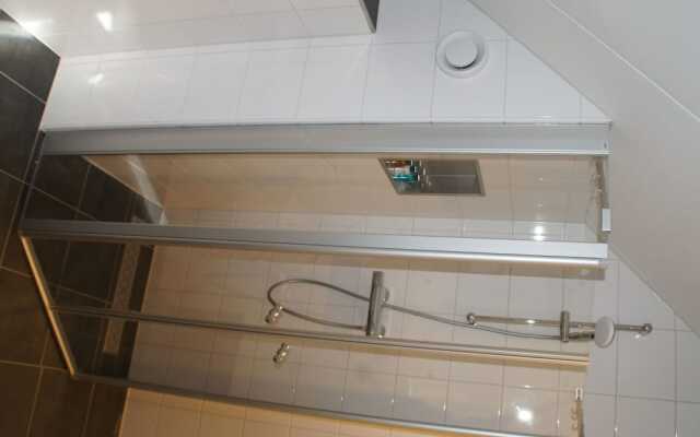 Restyled House with Fire Place near Drents-Friese Wold