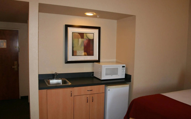 Best Western Tampa