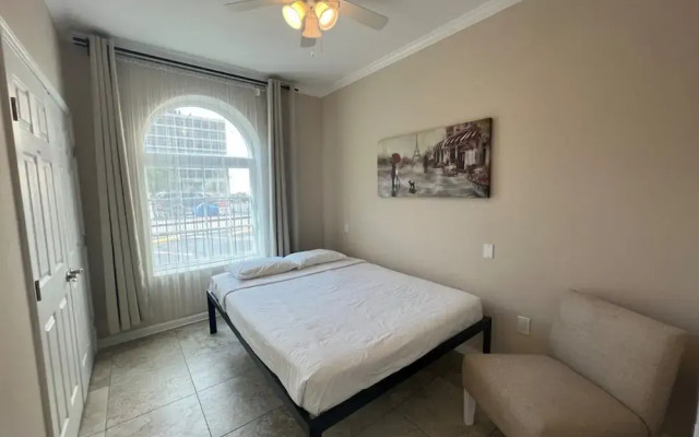 Tise Plaza Condos