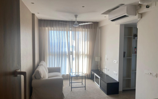 Maxxvalue Apartment Hiranandani Powai - RH5