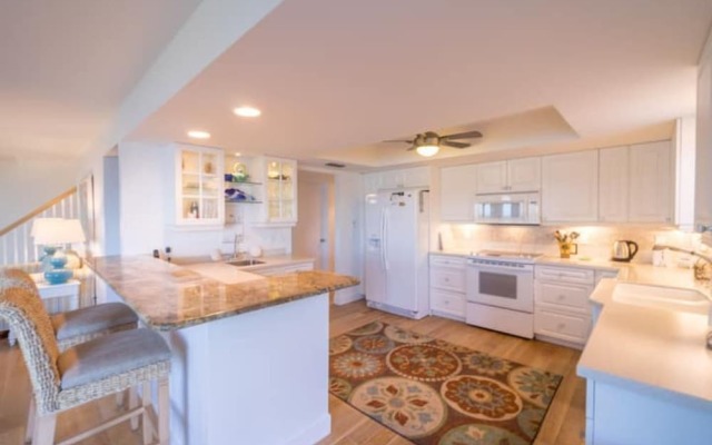 Captiva Shores 1B