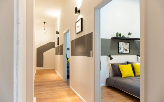 Modern 2 Bedroom Apartment in Berlin Schöneberg