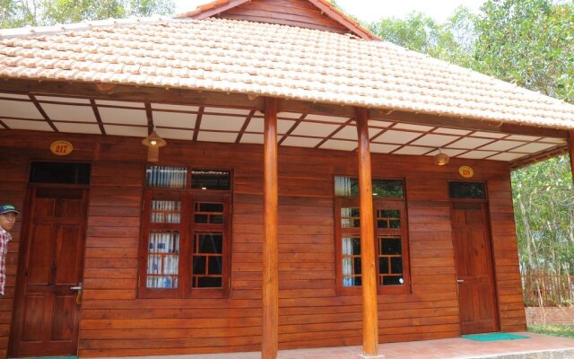 Nam Phuong Resort