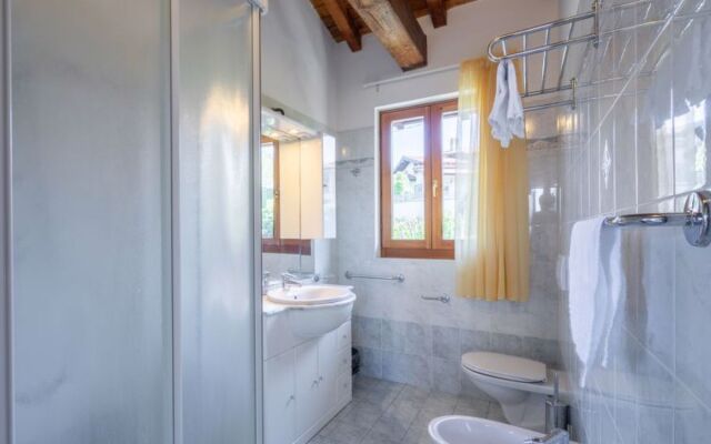 Residenza Agrifoglio 22611