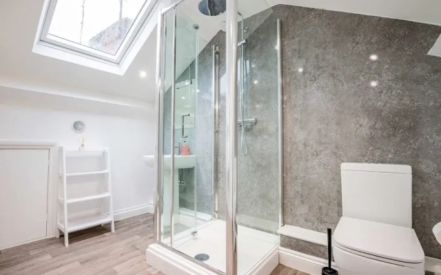 Host Stay Park Street Abode