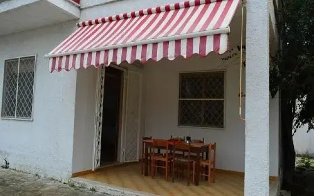 Sasinae - Villa Via N3