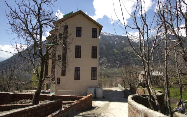 OYO 4719 Hotel WhitePod Manali