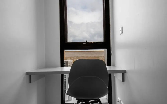 Elegant 2br@footscray Station