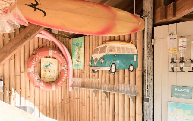 Lush Mansion in Lacapelle-marival With Jacuzzi