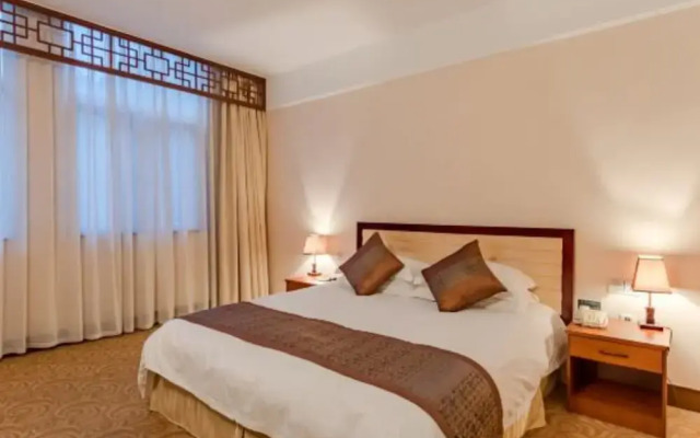 Huangshan Jinpu Dongyi Hotel