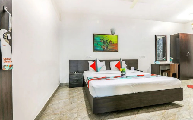 OYO 7888 Hotel Move Inn